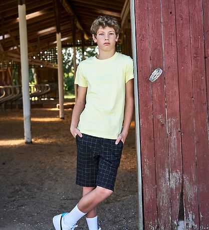 Hound Shorts - Black w. Checks