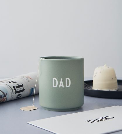 Design Letters Becher - Lieblingstassen - Love Dad - Mattgrün