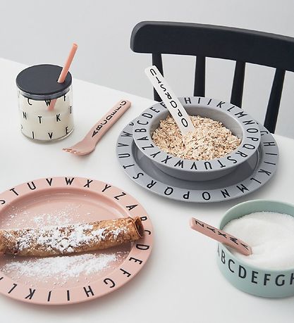 Design Letters Diskur - Tritan - 20 cm - Eat & Learn - Grátt
