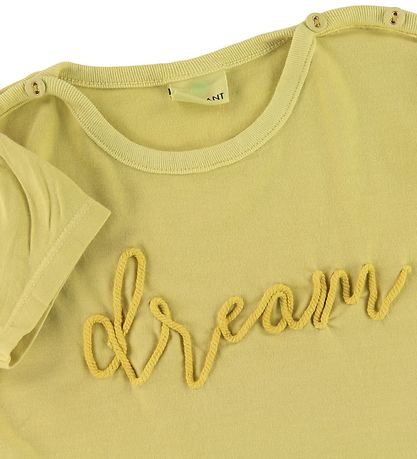 En Fant Stuttermabolur - Gult M. Dream