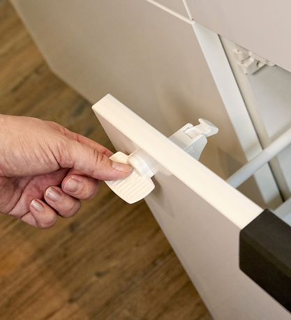 BabyDan Barnsäkringar - Magnetiskt lås - Vit