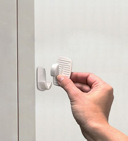 BabyDan Barnsäkringar - Magnetiskt lås - Vit