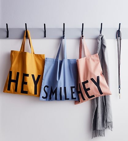 Design Letters Hliðarpoki - Hey - Bleikt
