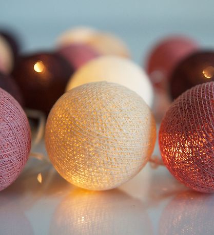 Iris Lights Chain - Dusty Pink