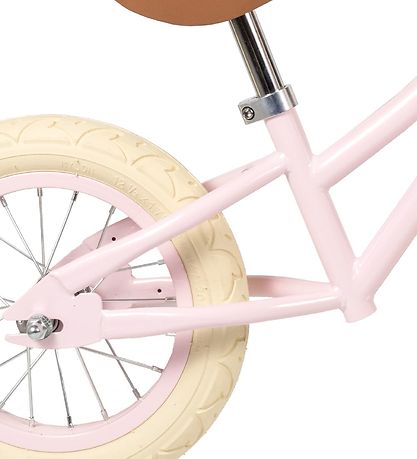 Banwood Balance Bike - First Go! - Rose