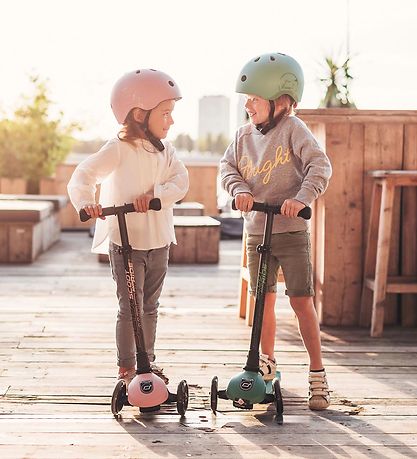 Scoot and Ride Highway Kick 3 - LED - Forest