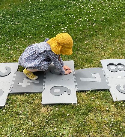 BabyDan Bucket Foam Floor - Jump & Play - Assorted - Grey