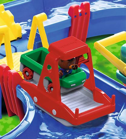 AquaPlay Water Course - 62 Parts - 145x160 cm - MEGA Sluice Set