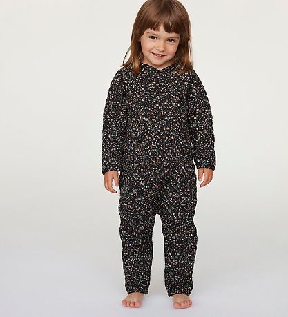 Petit by Sofie Schnoor Strampler - Fiola - Schwarz m. Blumen