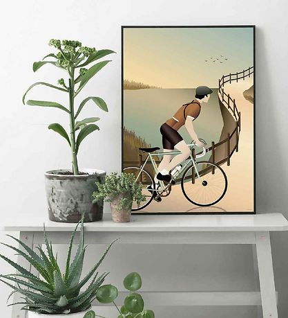 Vissevasse Poster - 30x40 - Cycling In The Hills