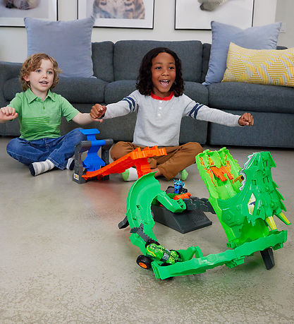 Hot Wheels Cars - Monster Trucks Dragon Destruction Set
