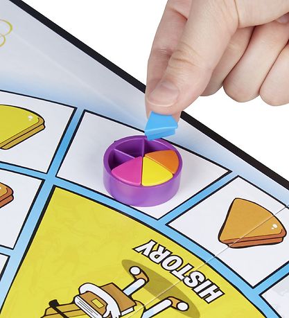 Hasbro Board Game - Trivial Pursuit Family Edition