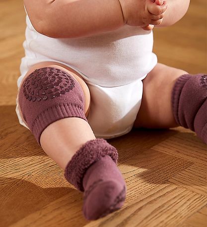 GoBabyGo Knee Protector - Misty Plum