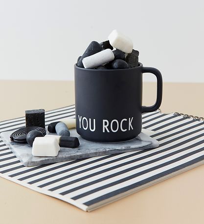 Design Letters Beker - Favoriet - Zwart m. Jij Rock