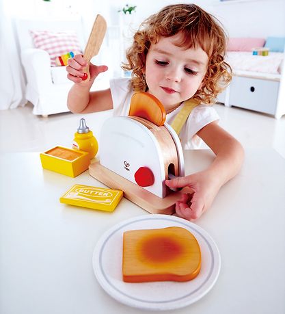 Hape Play Set - 7 Parts - Toaster