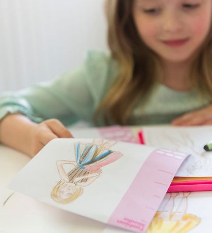 4M - KidzMaker - My Design Portfolio - Fashion Studio