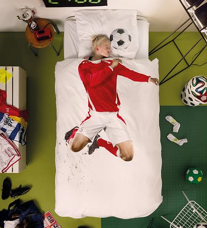 Snurk Bedding - Junior - Red Soccer player