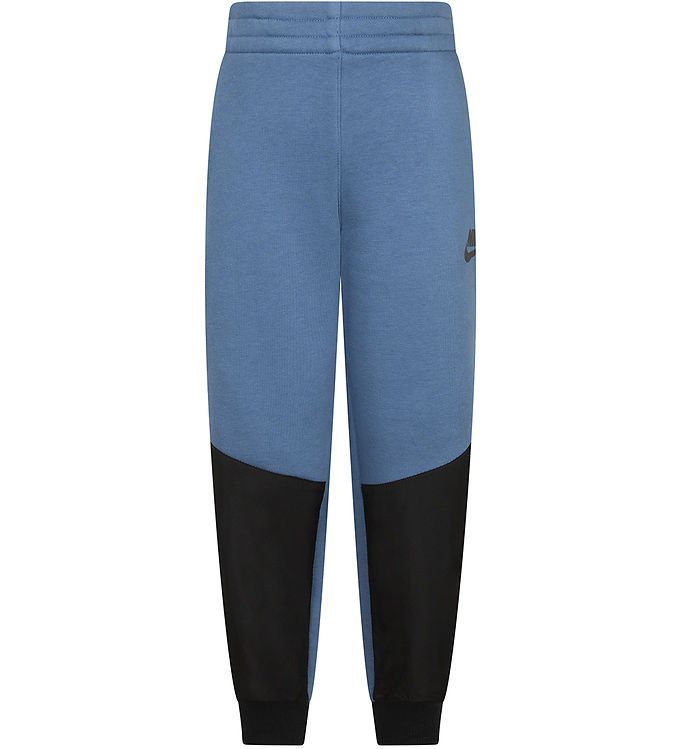 Aegean storm nike tech pants 2025