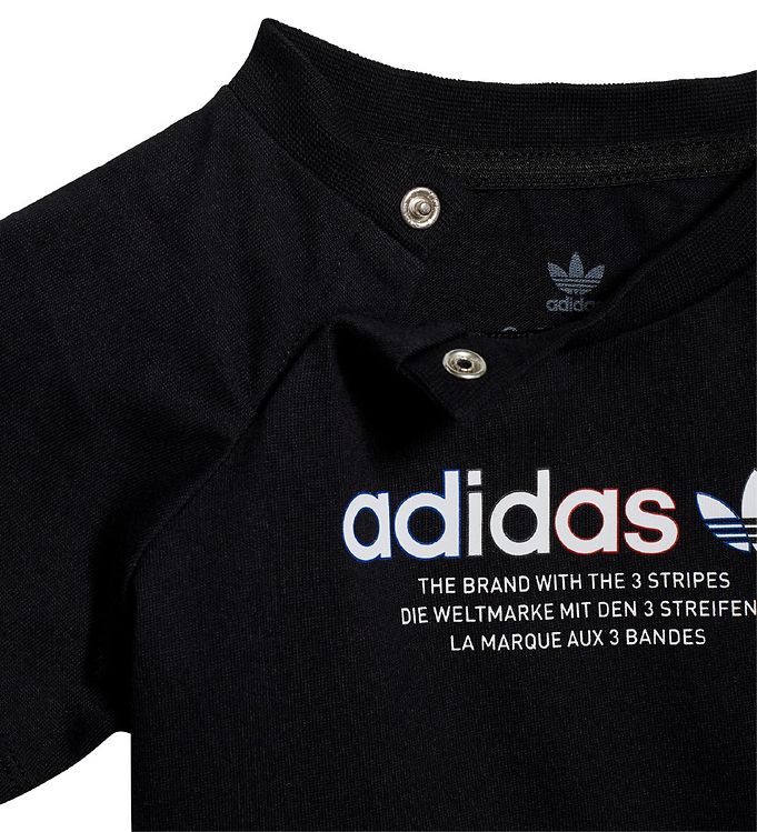 adidas originals t shirt black and white