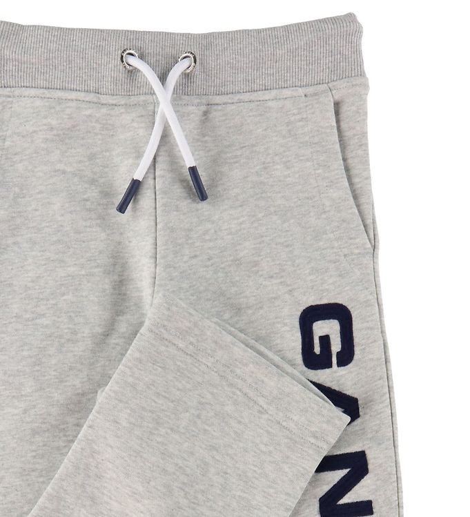 GANT Sweatpants - Retro Shield - Grey Melange » Fast Shipping