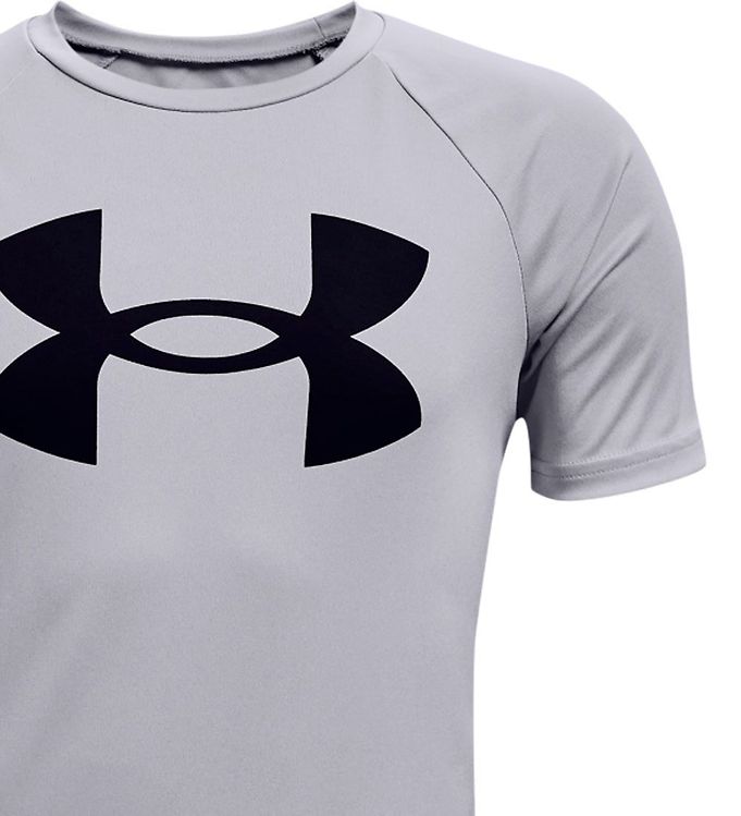 Under armour store t shirt white