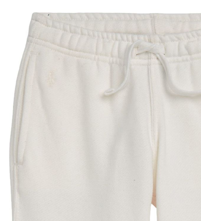 White shop short sweatpants