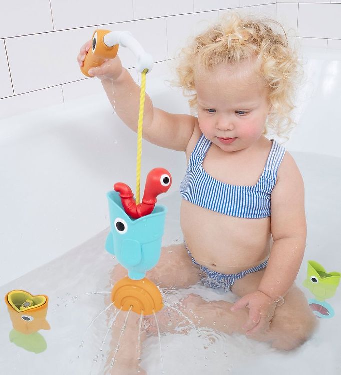 Yookidoo Baby Bath Toys Makes Bath-Time Fun