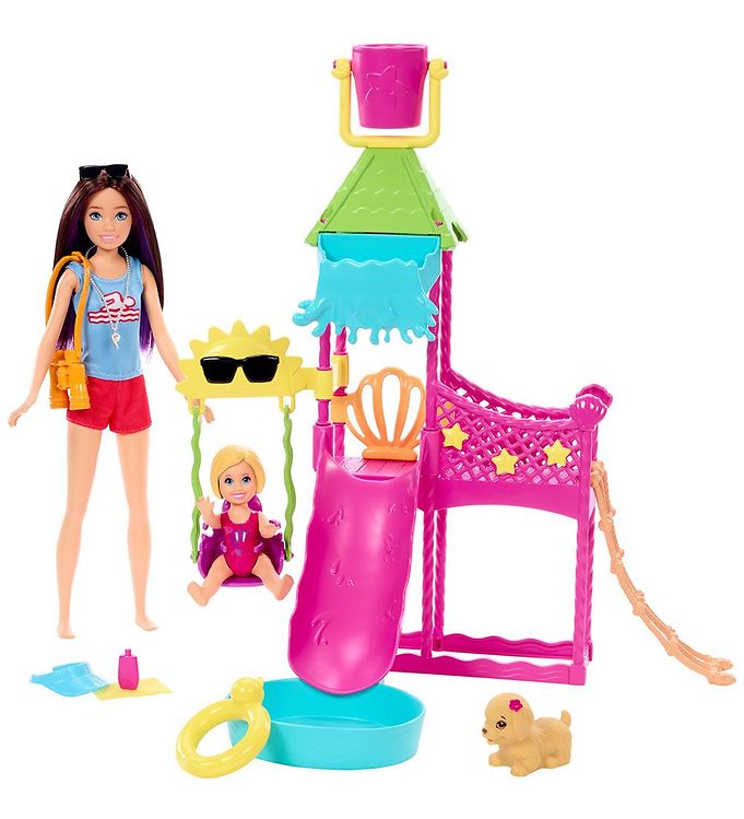 Barbie has a baby outlet in water