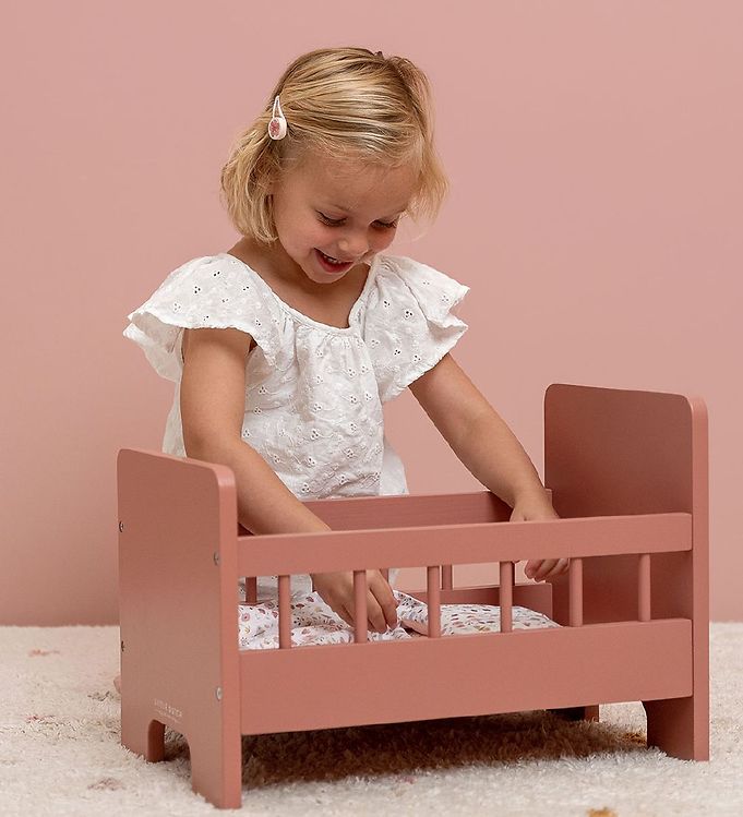 Toy doll bed deals