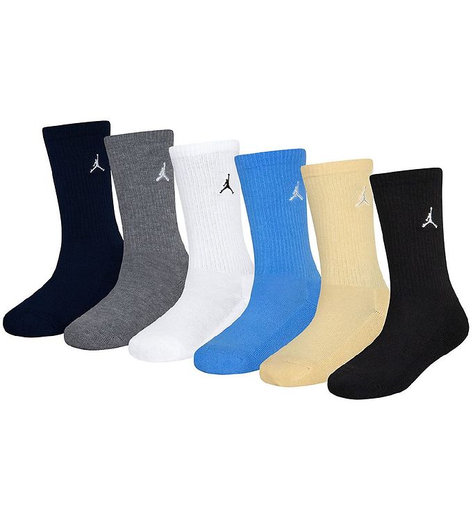 Grey jordan socks hotsell