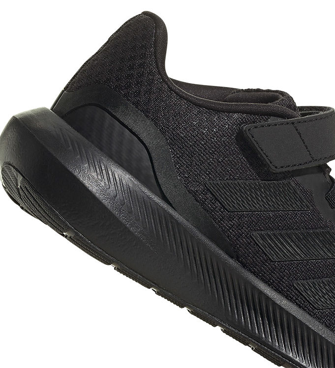 Performance runfalcon shoes black outlet