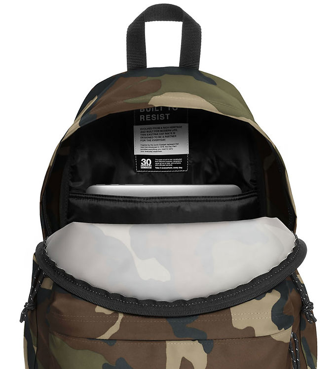 Eastpak camo discount