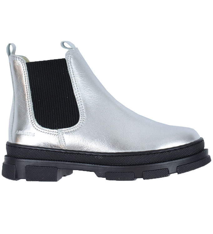 Chelsea sale boots silver
