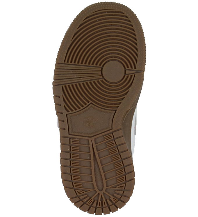 Goedkope off hotsell white schoenen