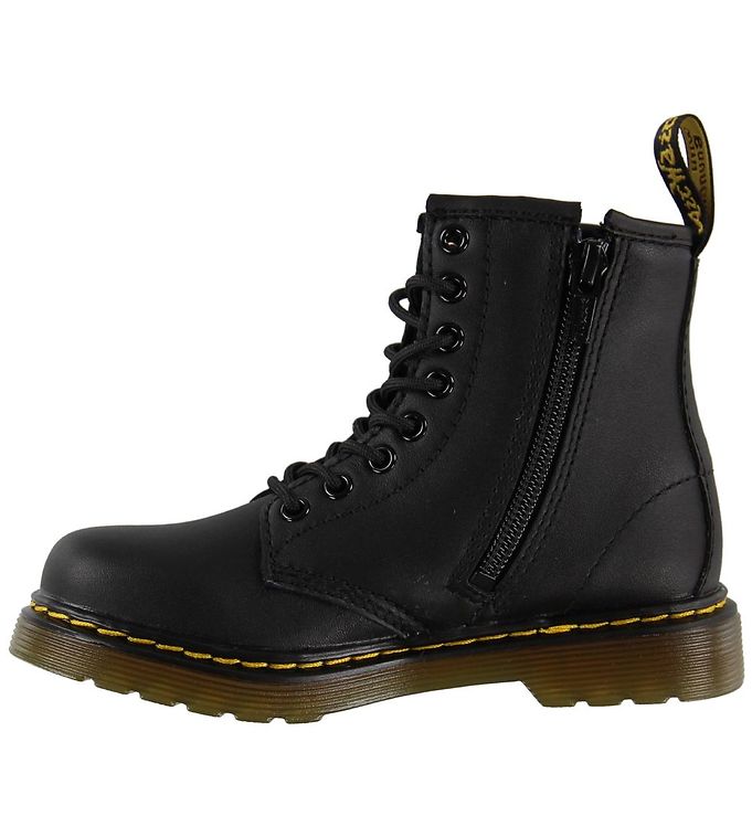 Dr martens youth size 38 shop
