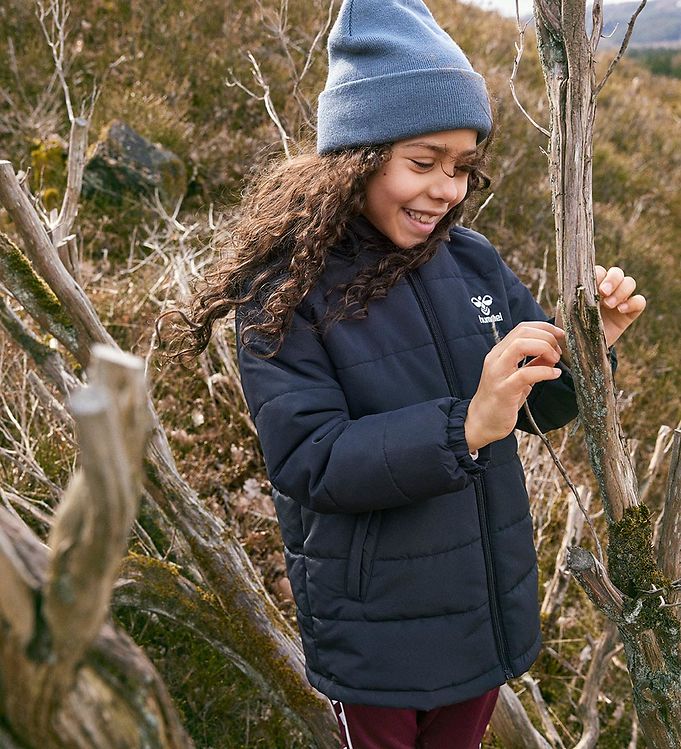 Hummel winter jacket hotsell