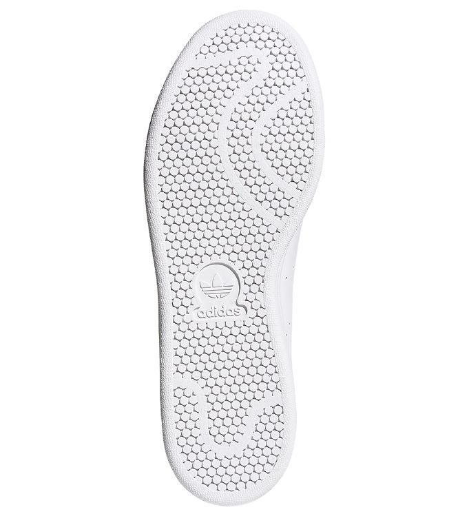 adidas flat trainers