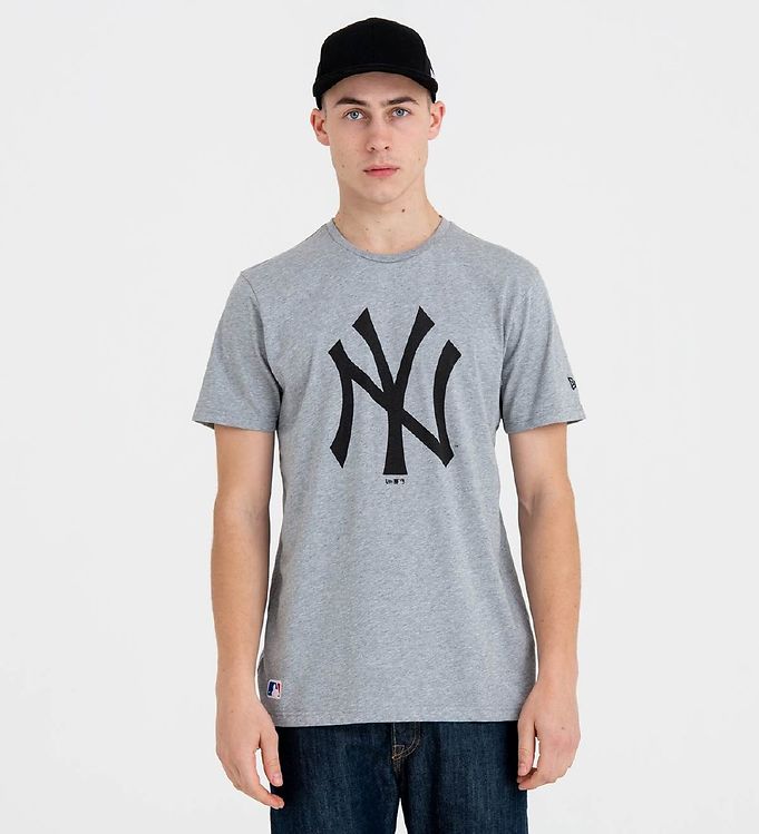 new era yankees t shirt