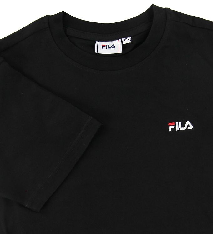 Grape Pacific Tæller insekter Fila T-shirt - Eara - Black » Prompt Shipping » Fashion Online