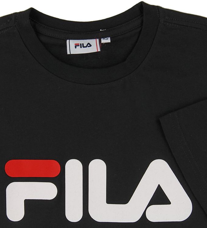 Fila T-shirt - Classic Black ✓ Promt Shipping ✓ Shop Today