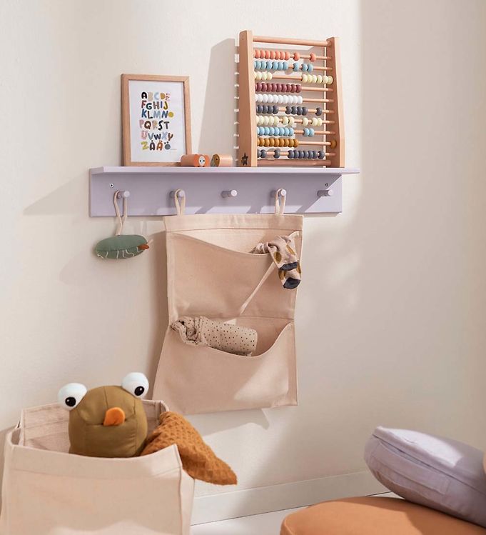 Classic Kids Shelf With Hooks