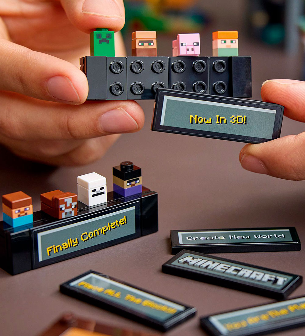 LEGO® Minecraft - The Crafting Table 21265 - 1195 Parts