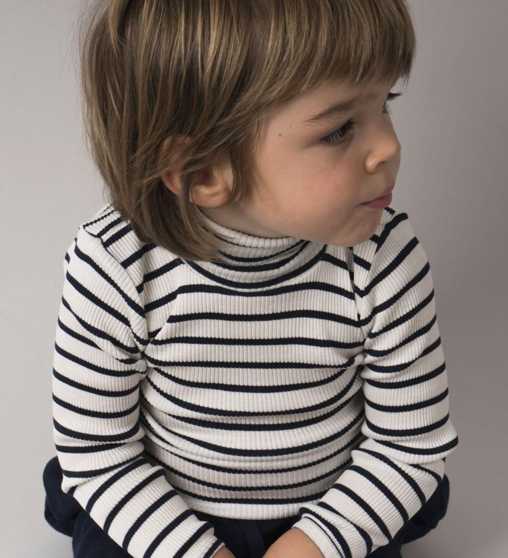 Minimalisma Blouse w. Turtleneck - Rib - Silk/Cotton - Bui - Sai
