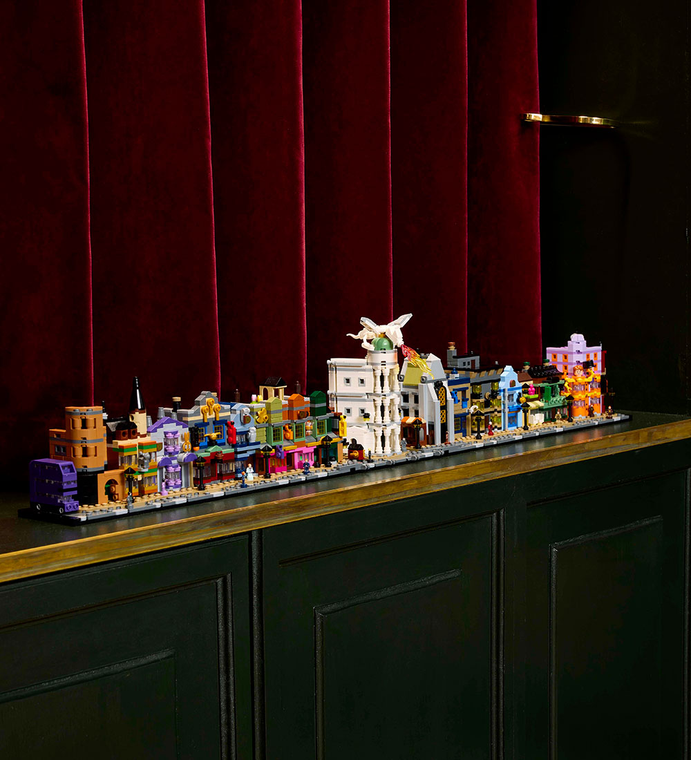 LEGO® Harry Potter - Diagon Alley Wizarding Shops 76444 - 2750 P