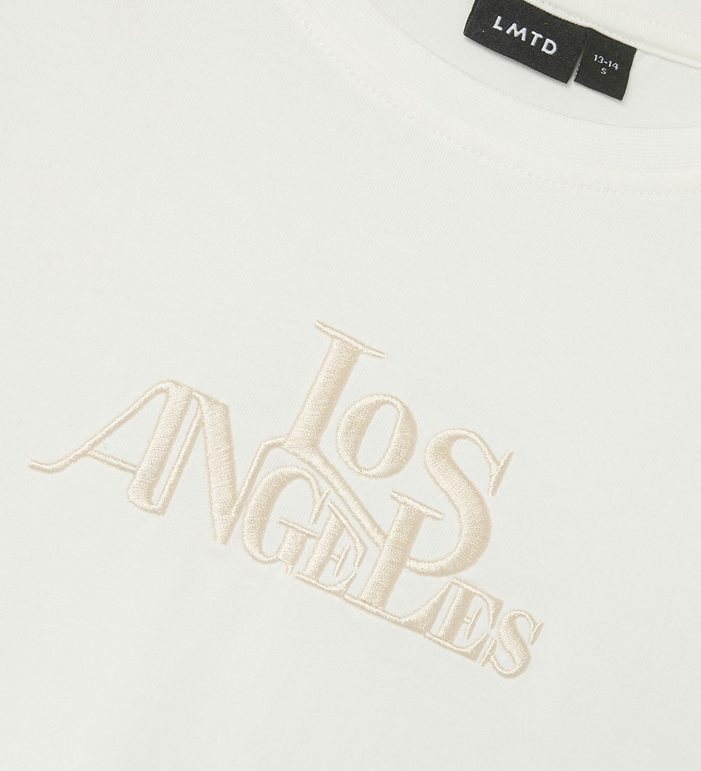 T-Shirt LMTD - NlfFos - White Broderie Alyssum/Coquillage av. Pr