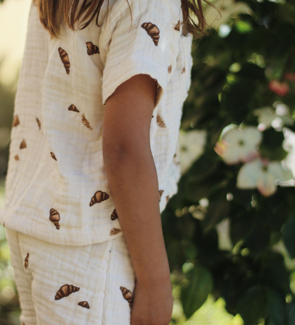 VACVAC Shorts Set - Vibes - Croissant Mini