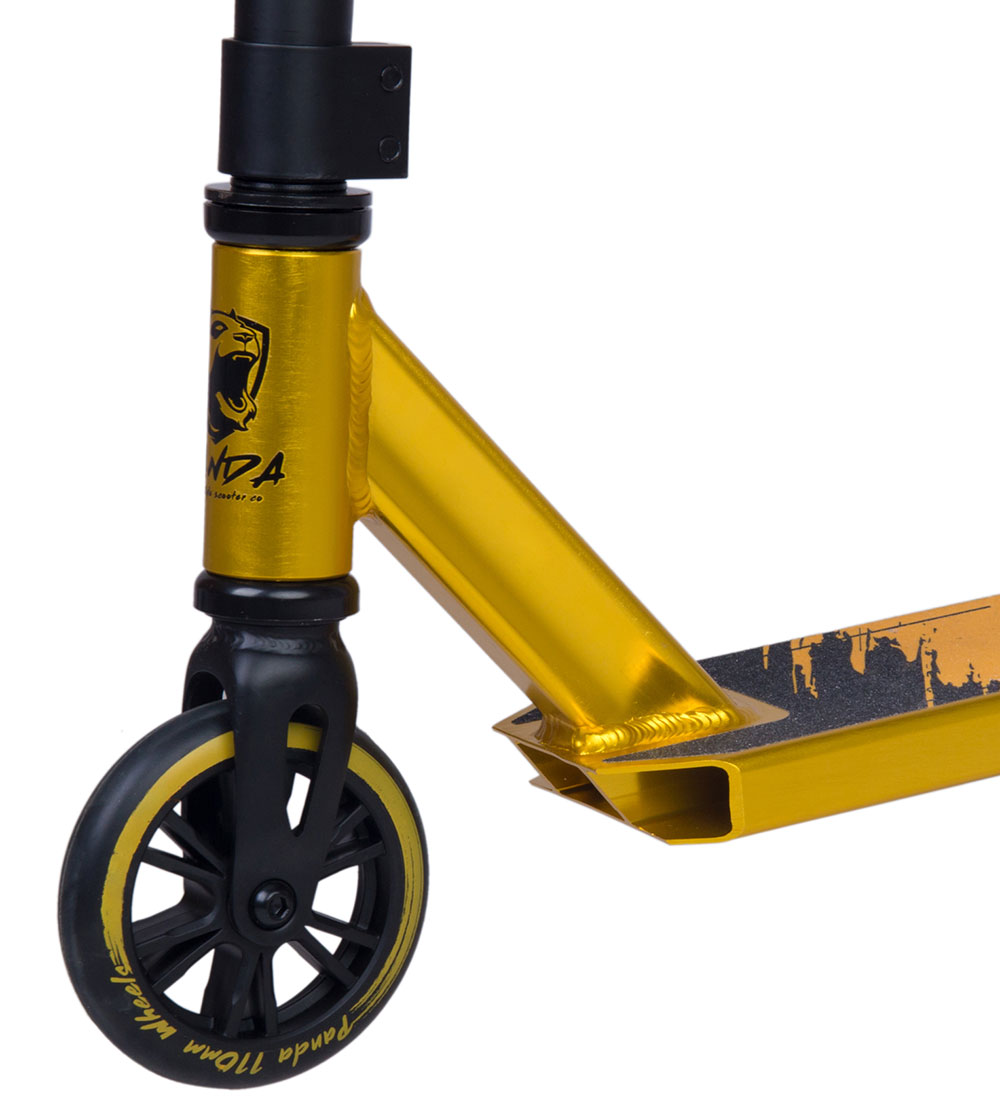 Panda Freestyle Scooter - Initio V2 - Gold Deck