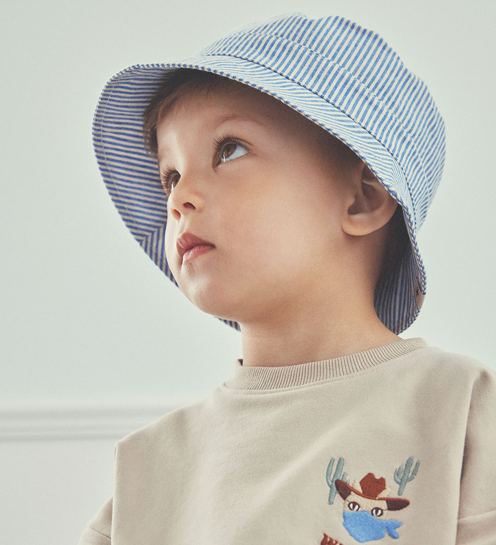 Huttelihut Bucket Hat - Quiet Harbor w. Stripes