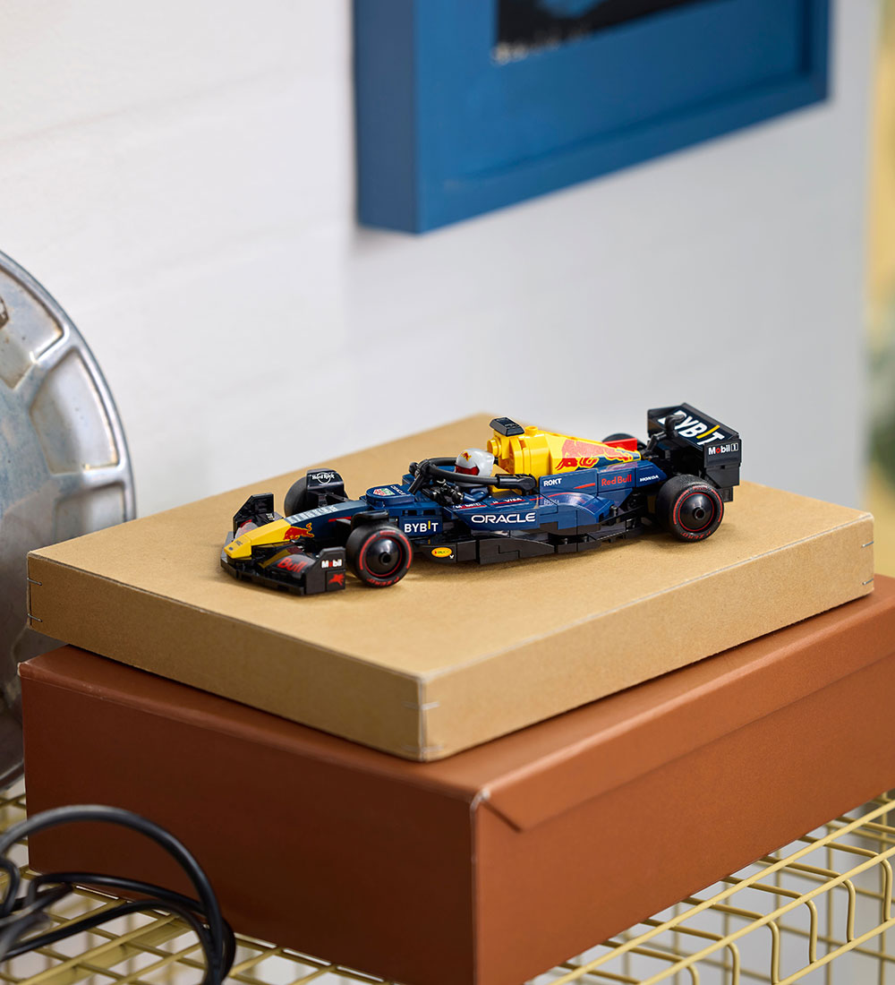 LEGO® Speed Champions - Oracle Red Bull Racing RB20 F1®... 77243