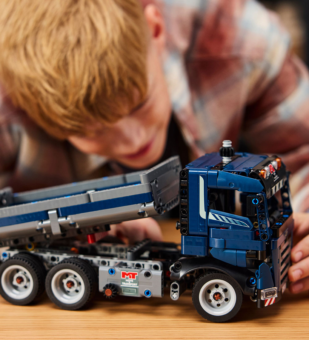 LEGO® Technic - Tipping Dump Truck 42203 - 462 Parts